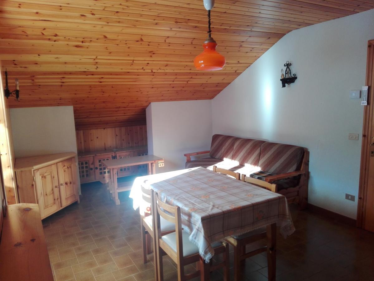Chalet Bianco Premadio Bagian luar foto