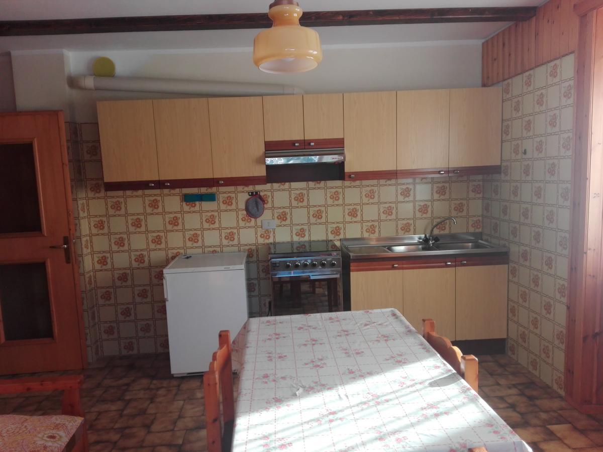 Chalet Bianco Premadio Bagian luar foto